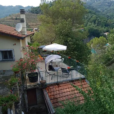 Il Rifugio Di Artemide בית חווה Perinaldo