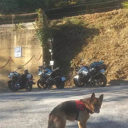 ファームステイ Il Rifugio Di Artemide Perinaldo